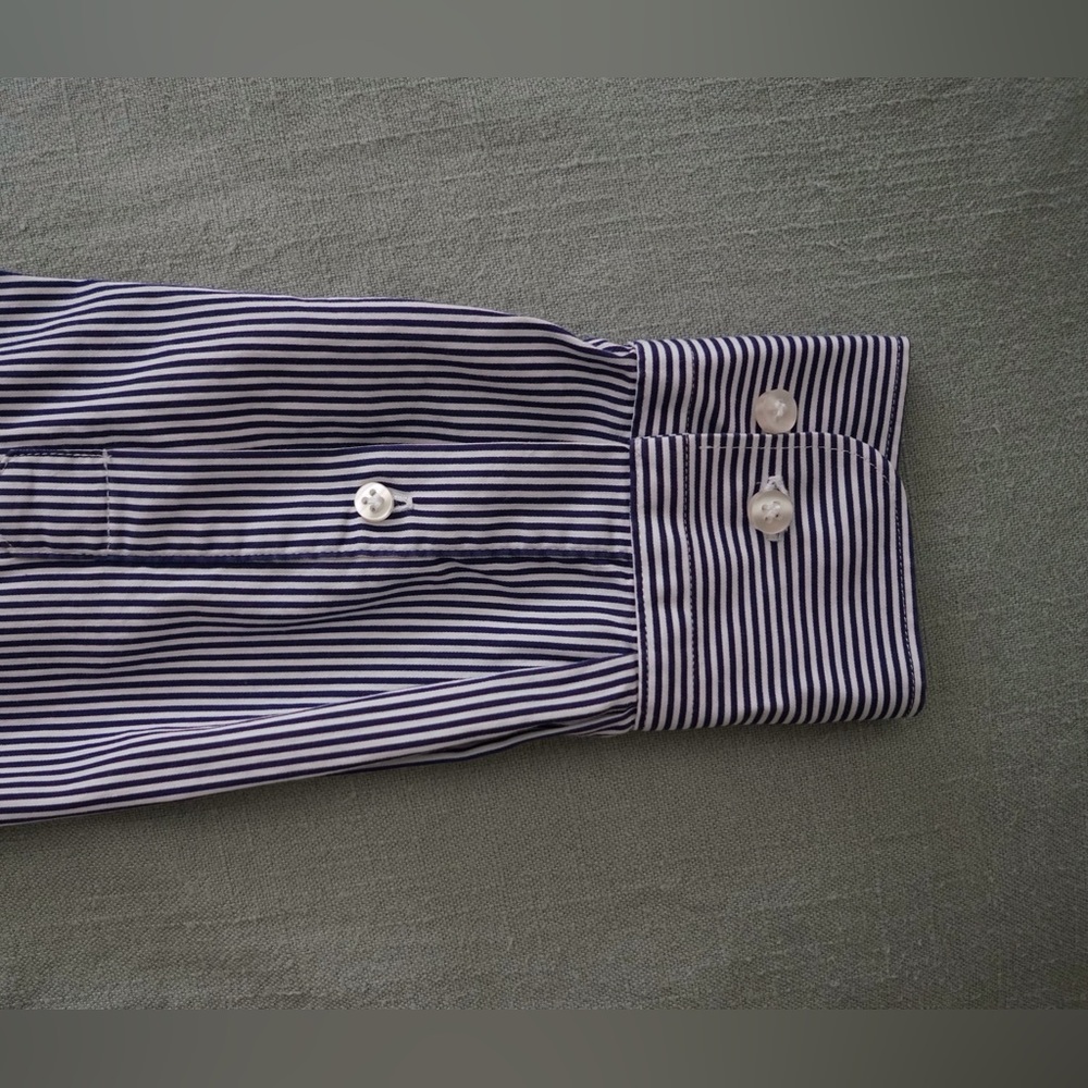 Suitsupply Navy Thin Striped Mandarin Collar Button Down Shirt (Size 38) - Picture 5 of 9